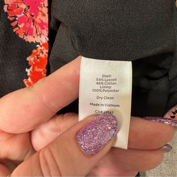 Talbots Floral Pencil Skirt Pink Coral Black Size 8 - Picture 9 of 9